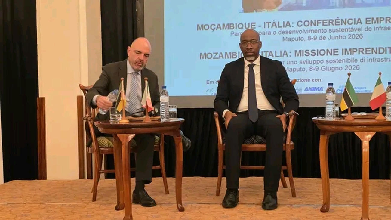 Moçambique convida empresários italianos a investir na modernização dos corredores