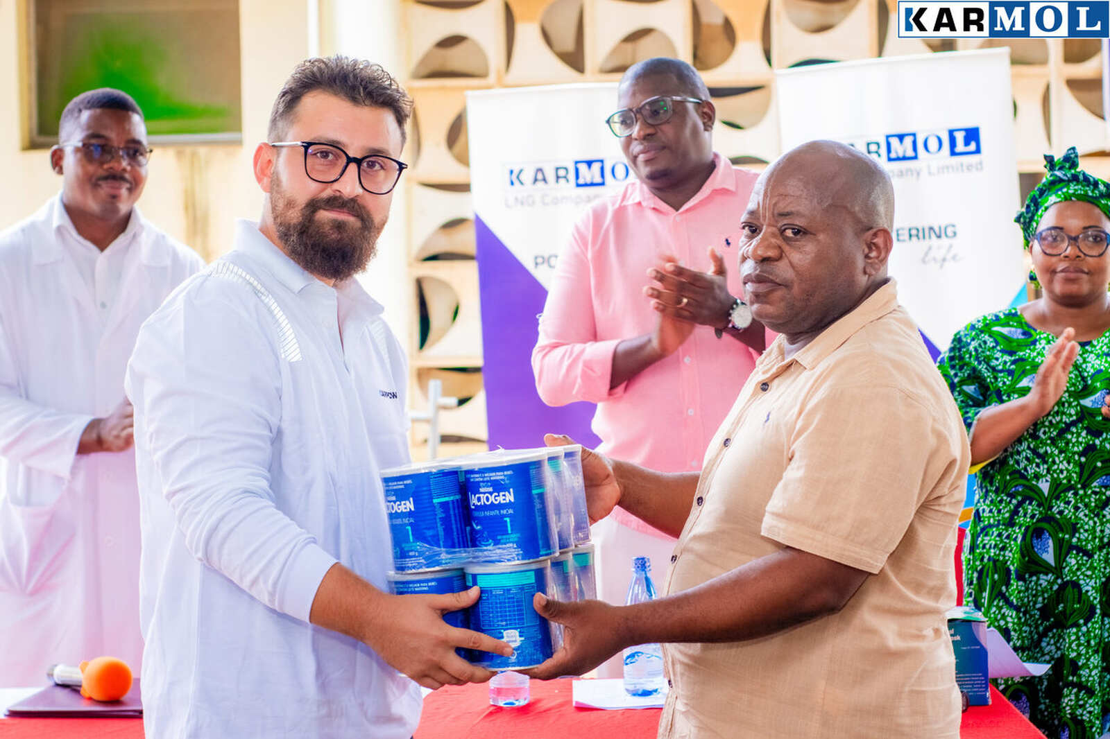 Nampula: KARMOL doa produtos alimentares e de limpeza ao Centro