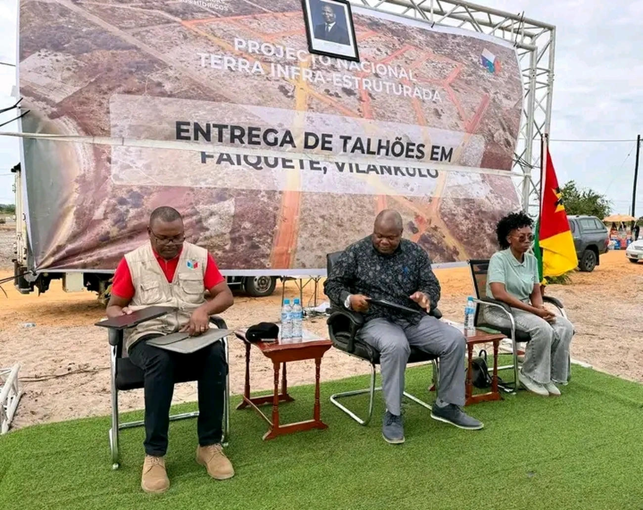 Governo inicia entrega de mais de mil terrenos em Vilankulo