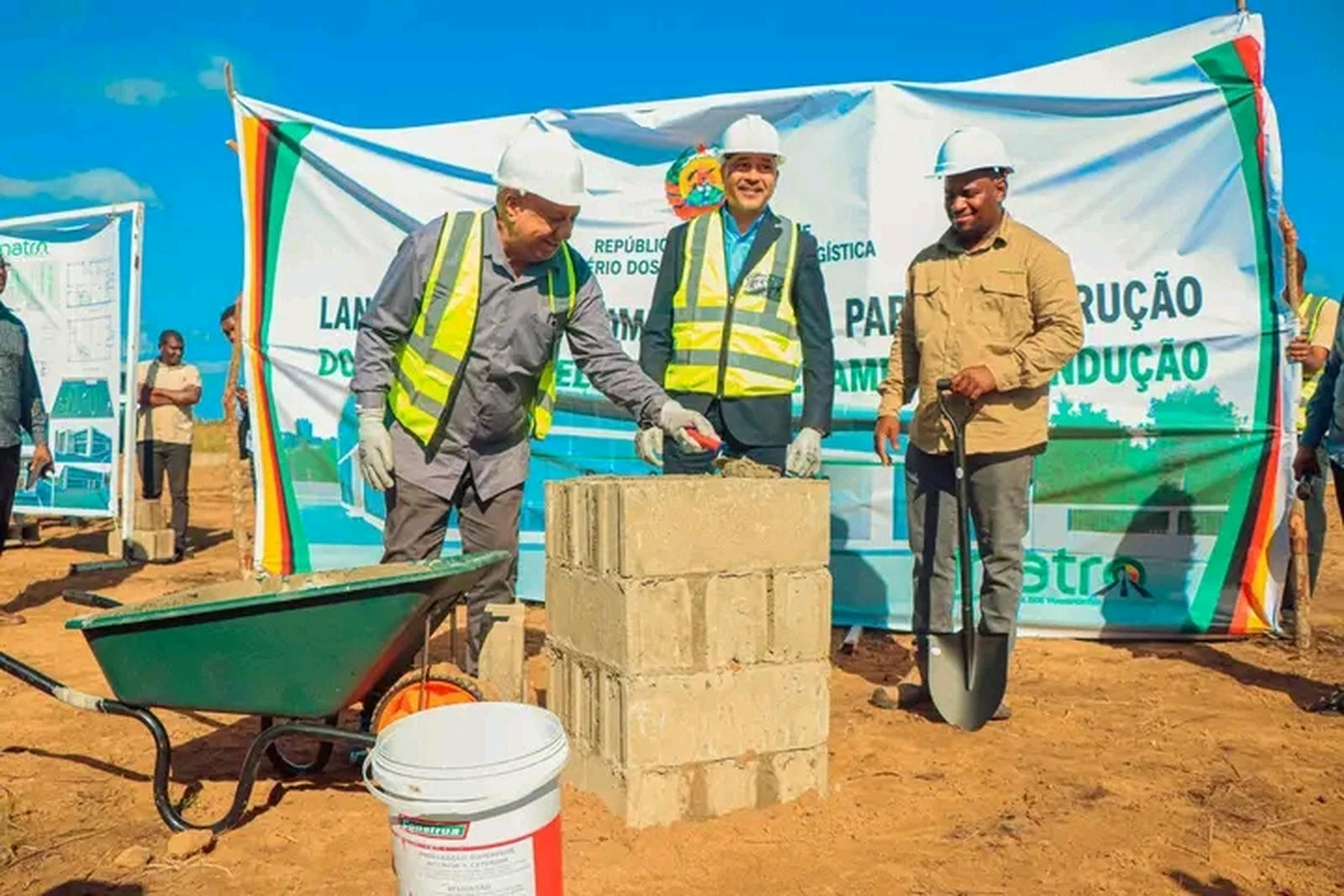 Lançada a primeira pedra de infra estrutura do INATRO para combater