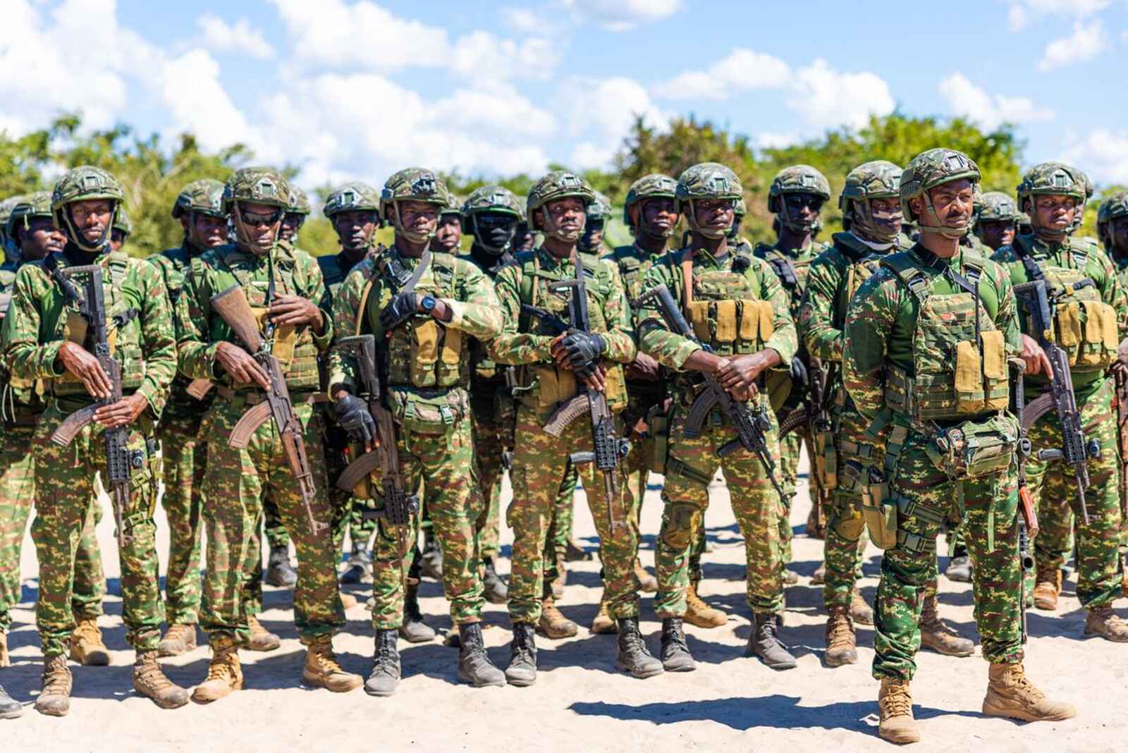 Moçambique anuncia reforço da estratégia de combate ao terrorismo em