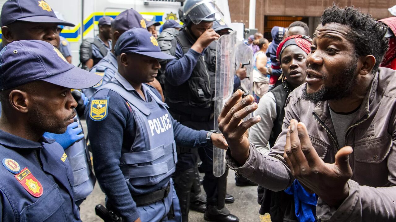 Protestos anti imigração: autoridades sul africanas prendem centenas de suspeitos