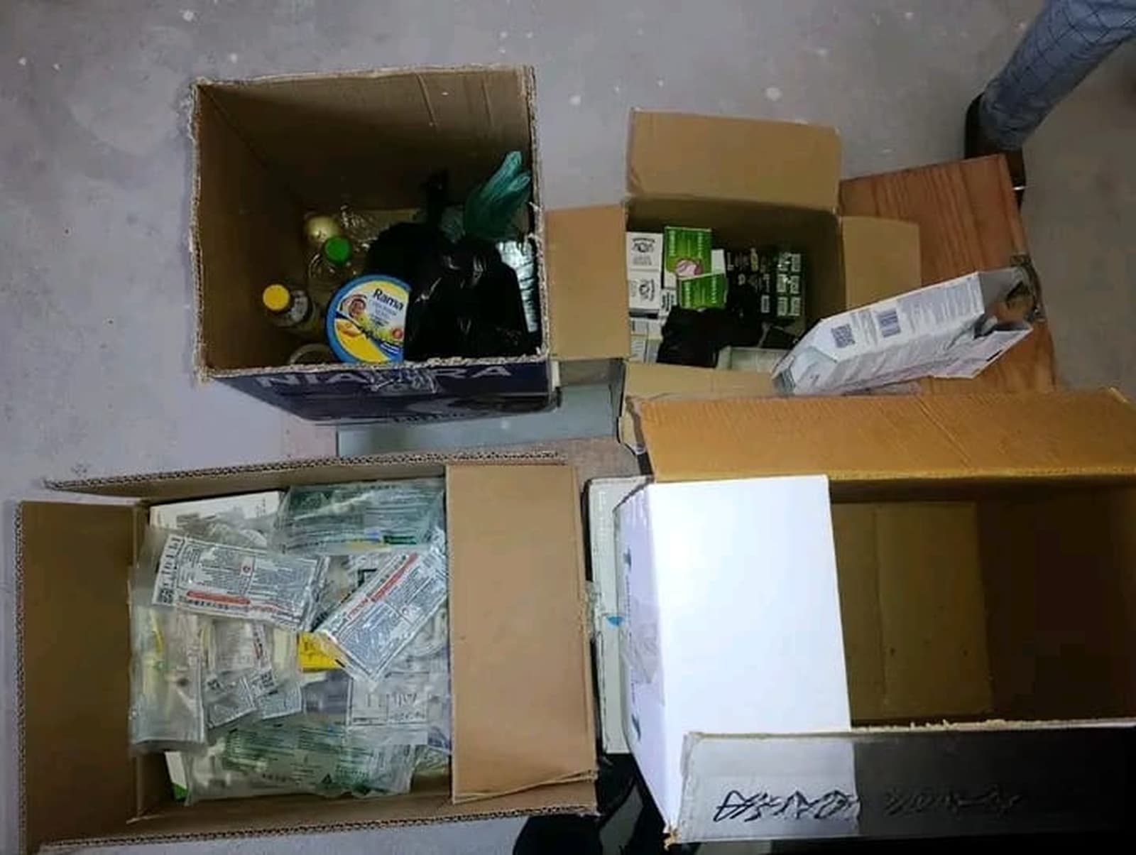 Três farmácias encerradas em Gaza por graves irregularidades sanitárias