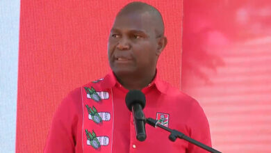 Daniel Chapo apresenta visão estratégica para a Frelimo na 11.ª Conferência de Quadros em Chimoio - O País