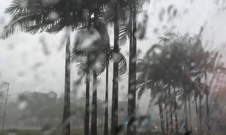 INAM prevê continuação de chuva forte e ventos intensos devido