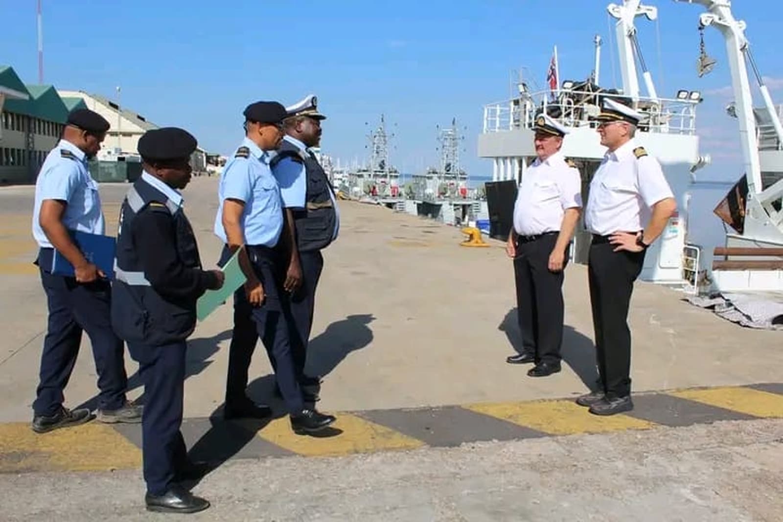 INAMAR inspecciona navio norueguês de pesquisa científica na costa moçambicana