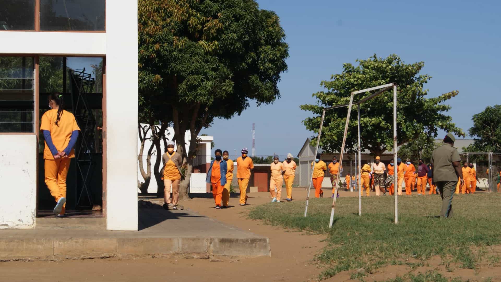 Superlotação de cadeias “preocupa” o Governo