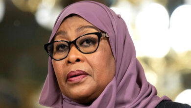 Primeira-Dama da República leva à Tanzânia solidariedade de Moçambique à família de Hafidh Ameir Hassan - O País